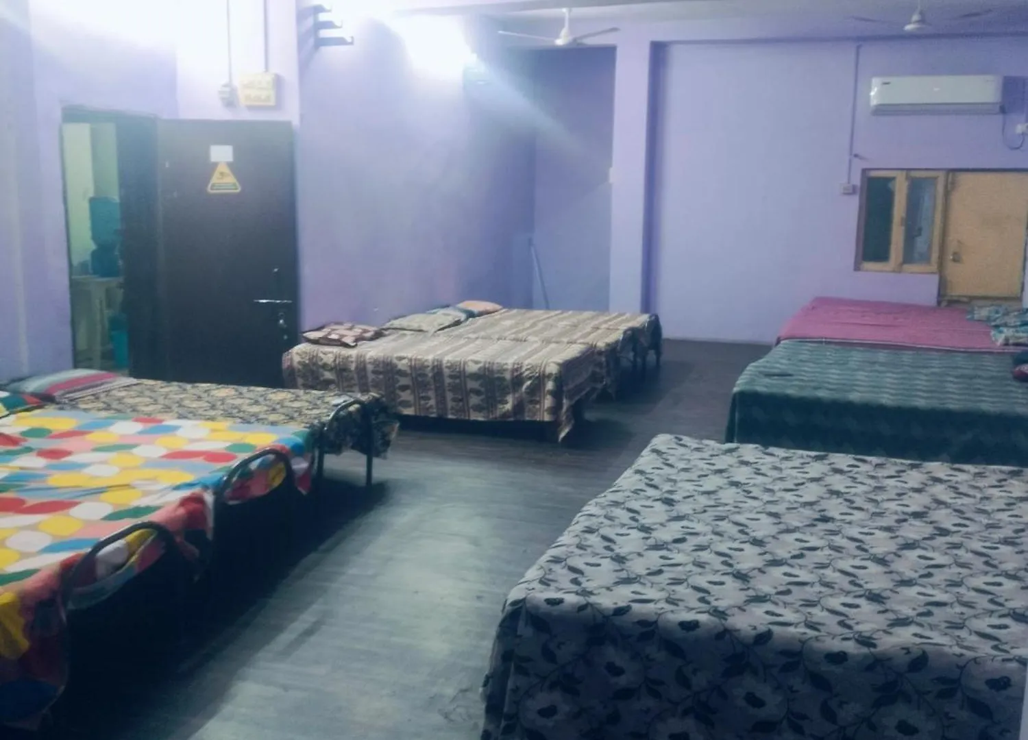 ורנאסי Samridhi Guest House הודו