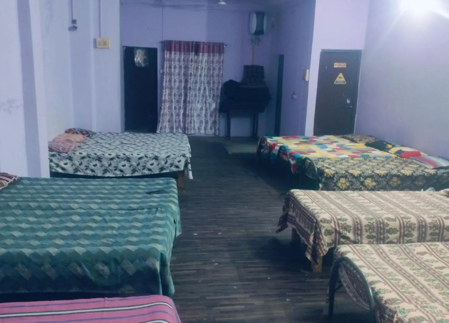 ורנאסי Samridhi Guest House